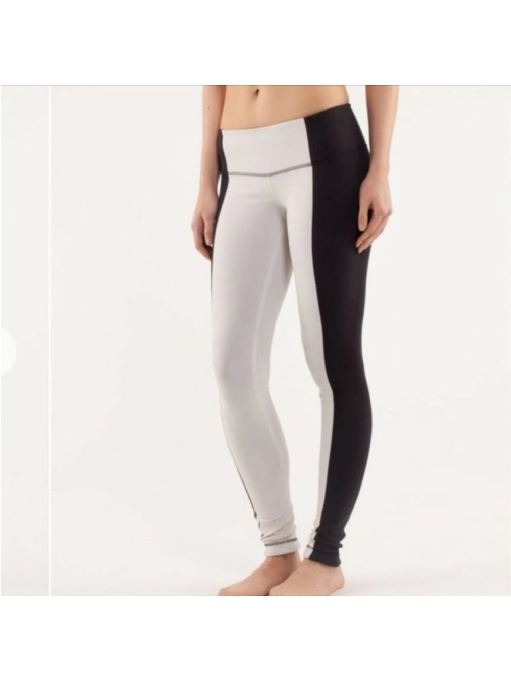 Lululemon Colorblock Low-Waist Leggings - Black & Cream Light Grey